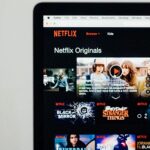 netflix-foto-unsplash-com-charles-deluvio